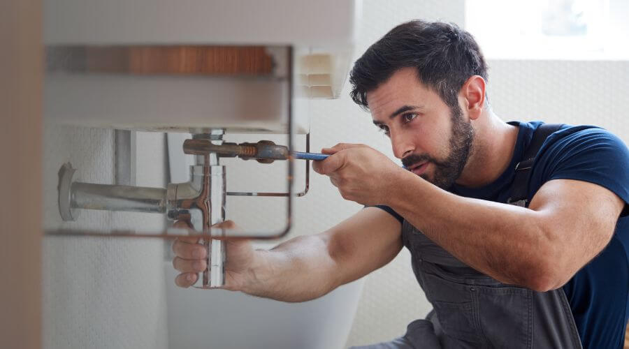 Expert burst pipe repair services in Center City, MN